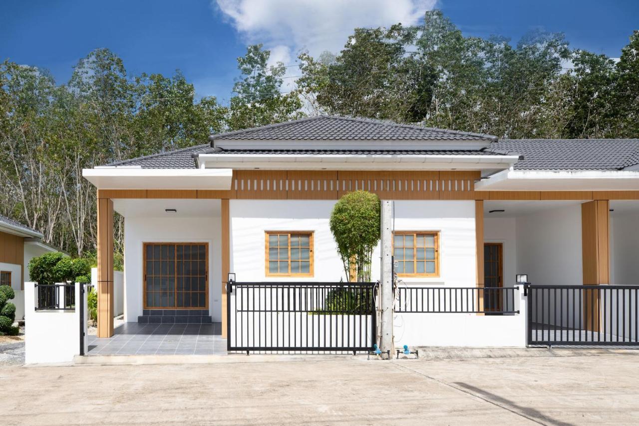 Villa Sunrise Garden A181 Ban Muang Mai Exterior photo
